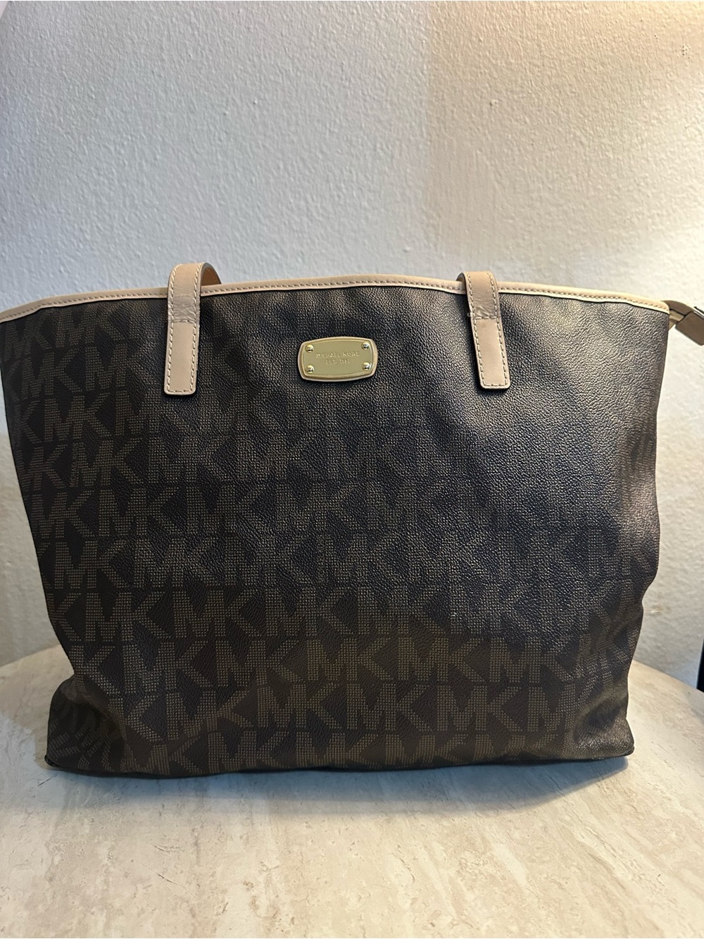 Michael Kors Dark Brown Signature Tote with Gold Plaque